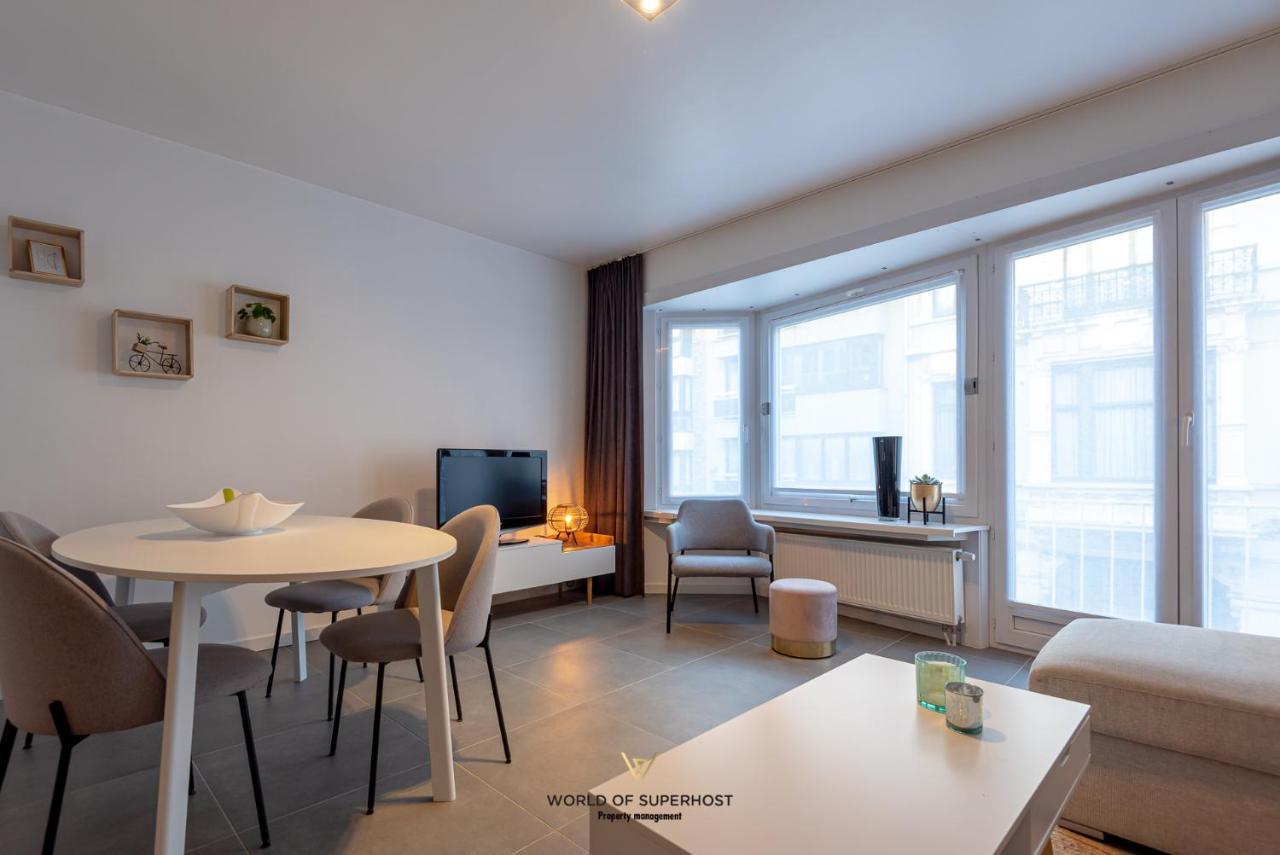 Spacious Apartment Closeby The Sea Up To 6 People! Ostende Exterior foto